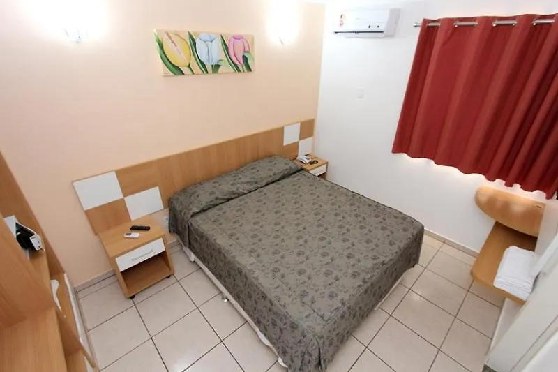 Diroma Fiori Direto Com O Grupo Diroma Com Acesso Ao Acqua Park E Cafe Da Manha Hotel Caldas Novas